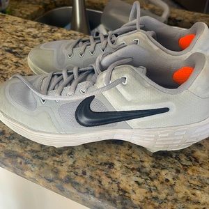 Nike air alpha mens medal cleats